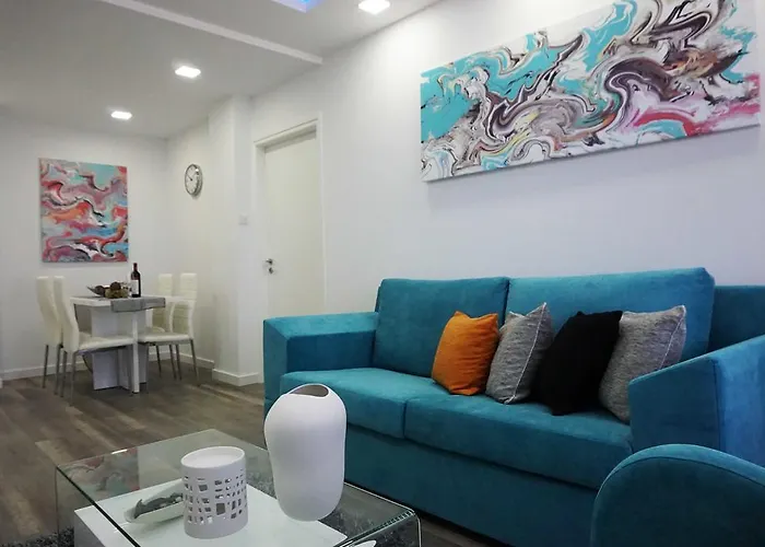 Lazuli Sea View Beachfront Ap 43 Apartmán Larnaca