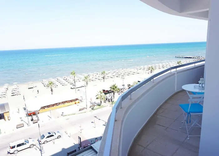 Lazuli Sea View Beachfront Ap 43 Apartmán Larnaca